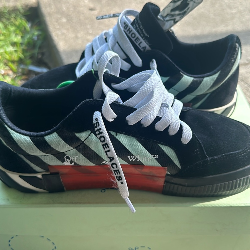 OFF-WHITE Vulc Low
